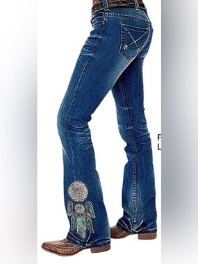 Flamingals Dreamcatcher Embroidery Mid Waist Boot Cut Jeans Size Medium NWT